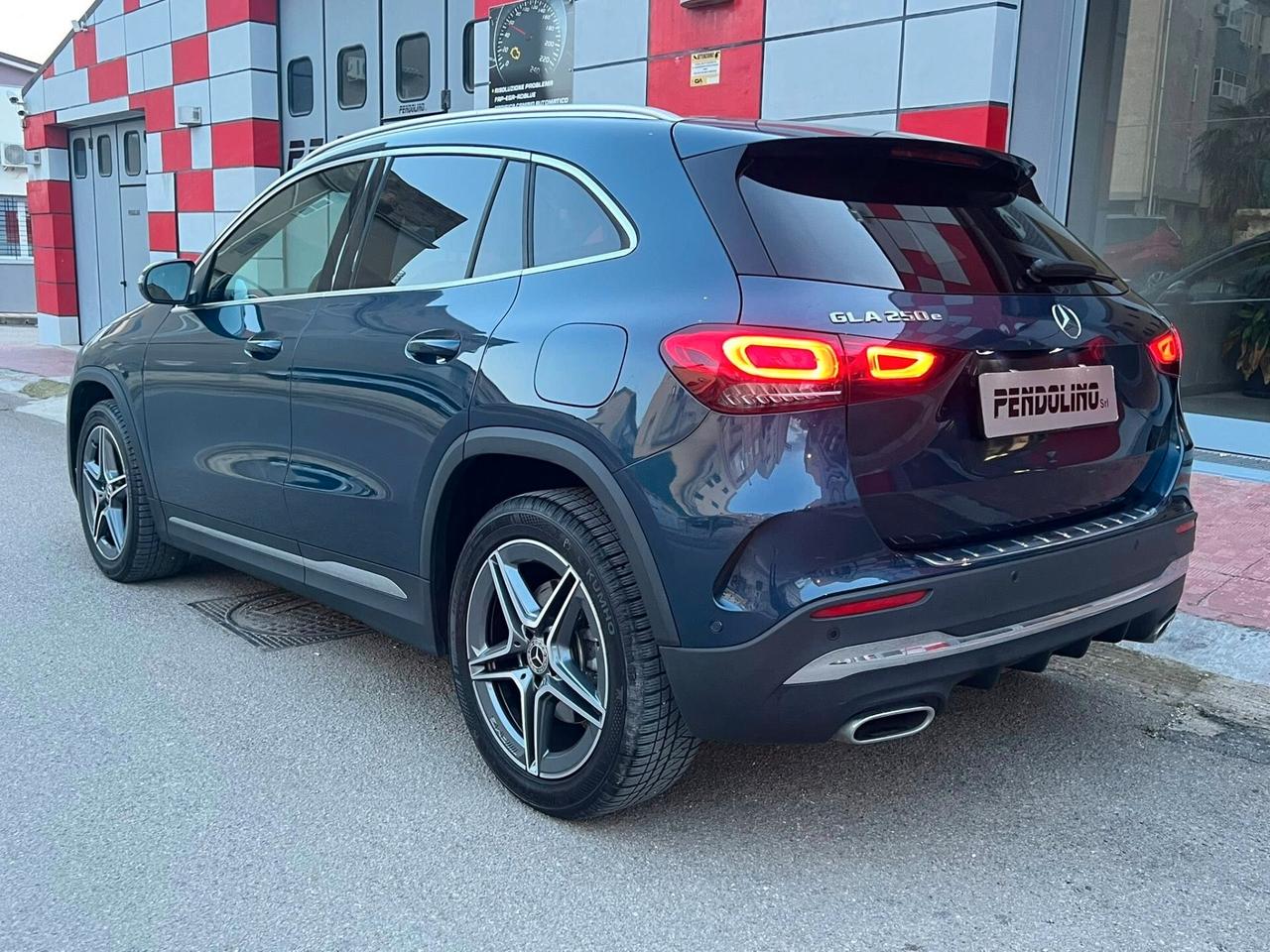 Mercedes-benz GLA 250 e hybrid EQ Premium