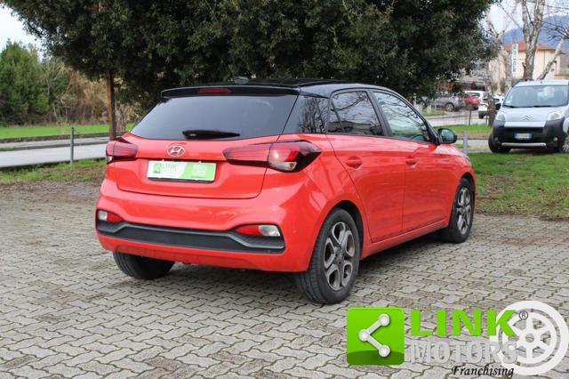 HYUNDAI i20 1.2 84 CV 5 porte Dualcolor