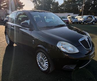 Lancia Ypsilon 1.2 Argento