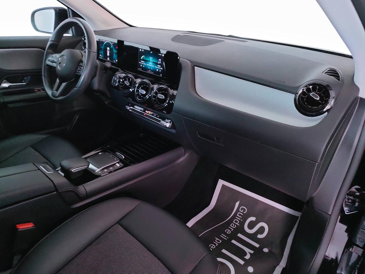 Mercedes-Benz GLA-H247 2020 - GLA 180 d Business auto