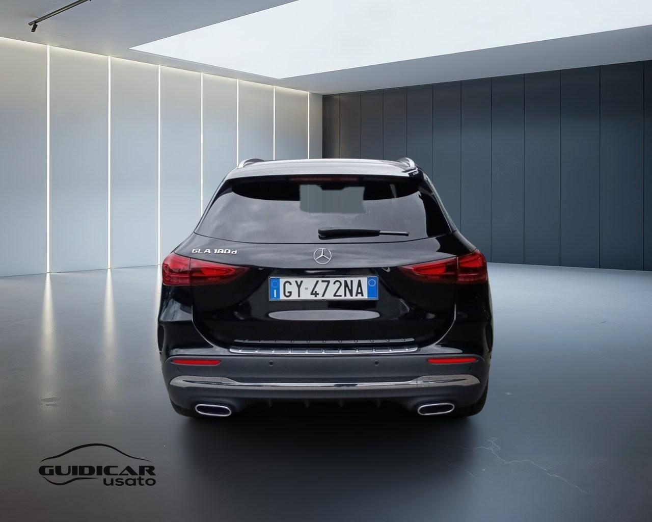 Mercedes-Benz GLA-H247 2023 - GLA 180 d AMG Line Advanced Plus auto