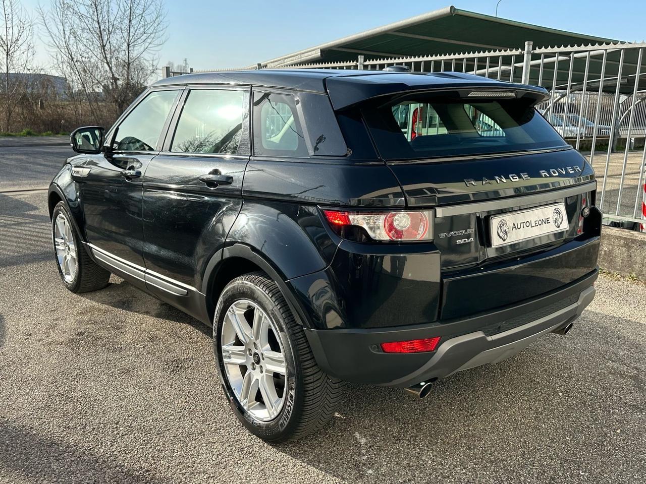 Land Rover Range Rover Evoque Range Rover Evoque 2.2 TD4 5p. Dynamic