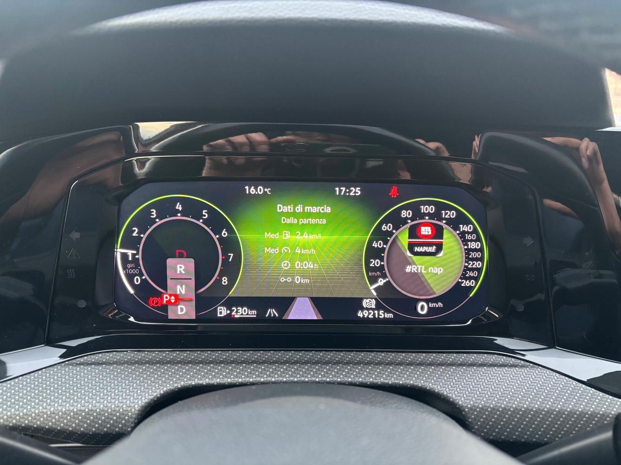 Volkswagen Golf 1.5 eTSI 130 CV EVO ACT DSG R-Line