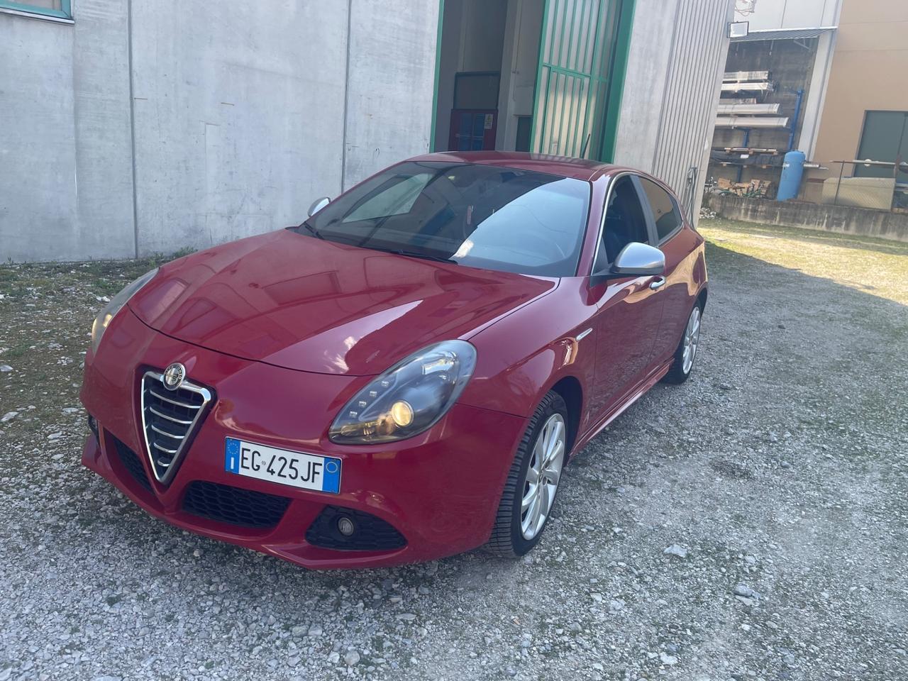 Alfa Romeo Giulietta 2.0 JTDm-2 140 CV Distinctive