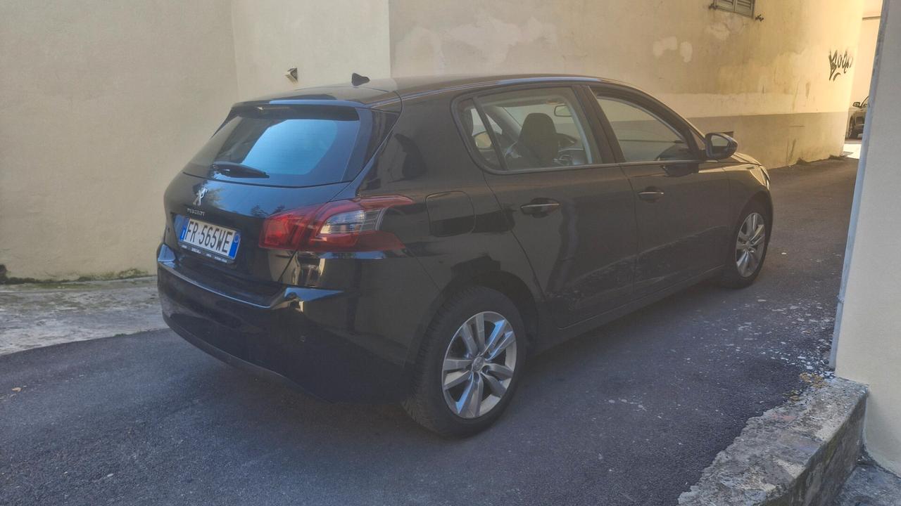 Peugeot 308 BlueHDi 130 S&S Allure