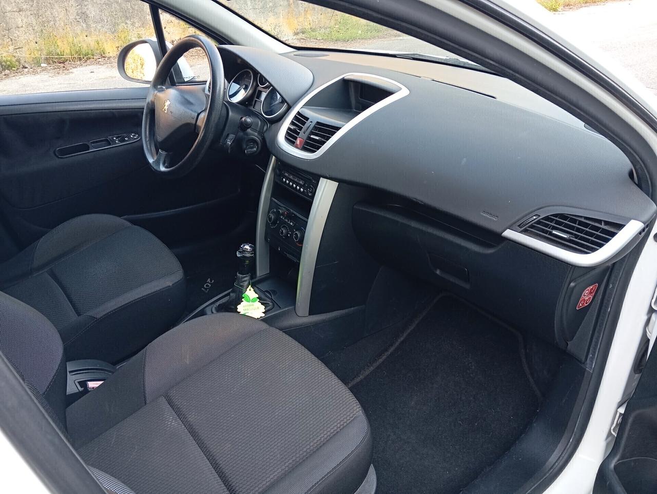 Peugeot 207 1.4 HDi 70CV 5P. Energie