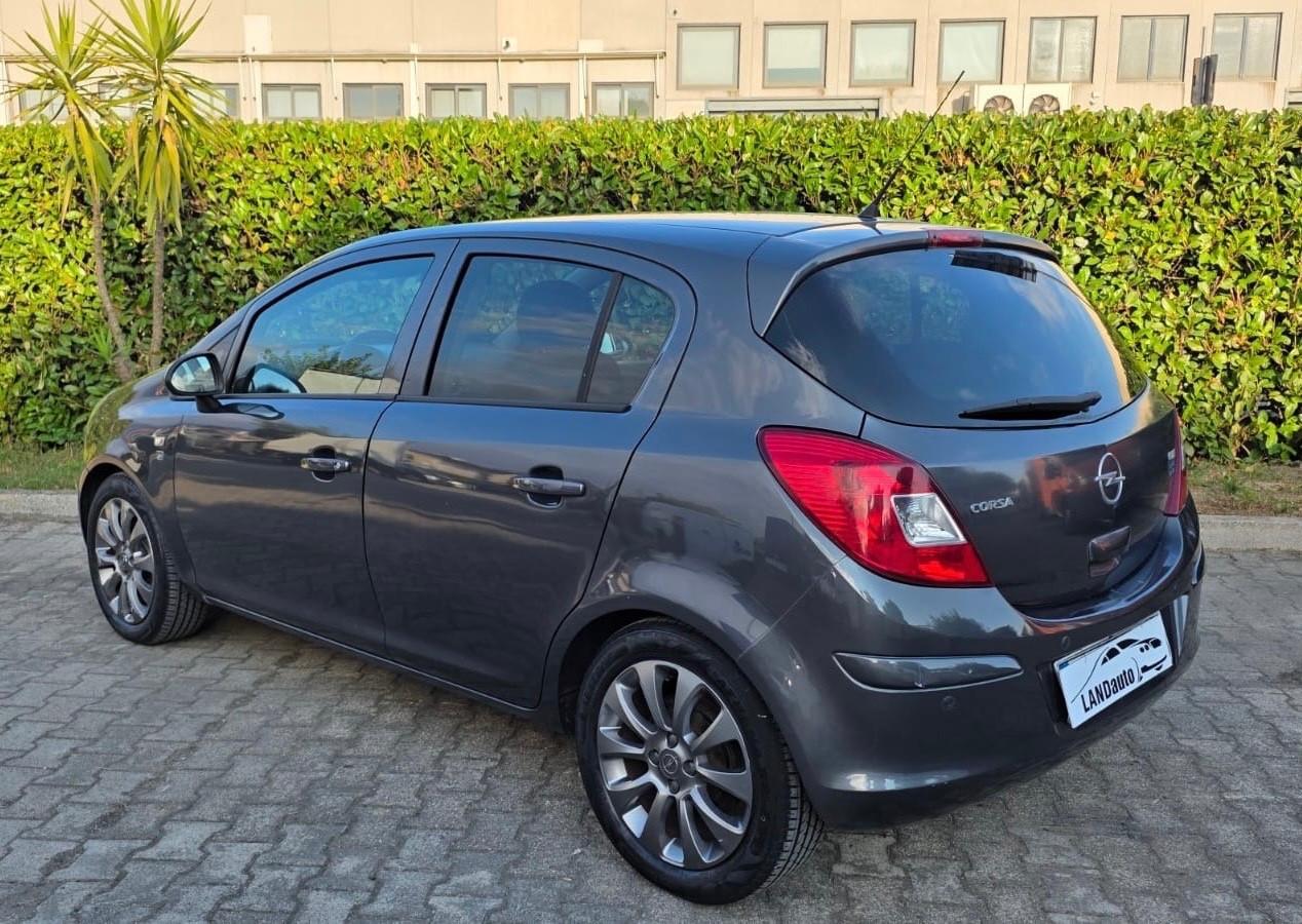 Opel Corsa 1.2 80CV 5 porte GPL-TECH