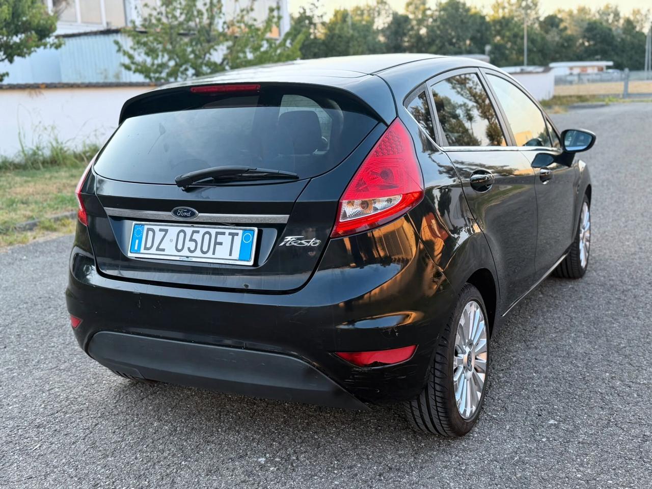 Ford Fiesta 1.4 5 porte GPL SCADE 2033