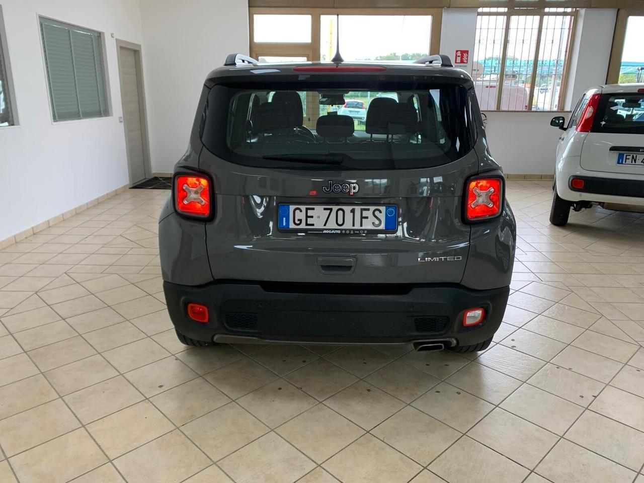 Jeep Renegade 1.3 T4 DDCT S