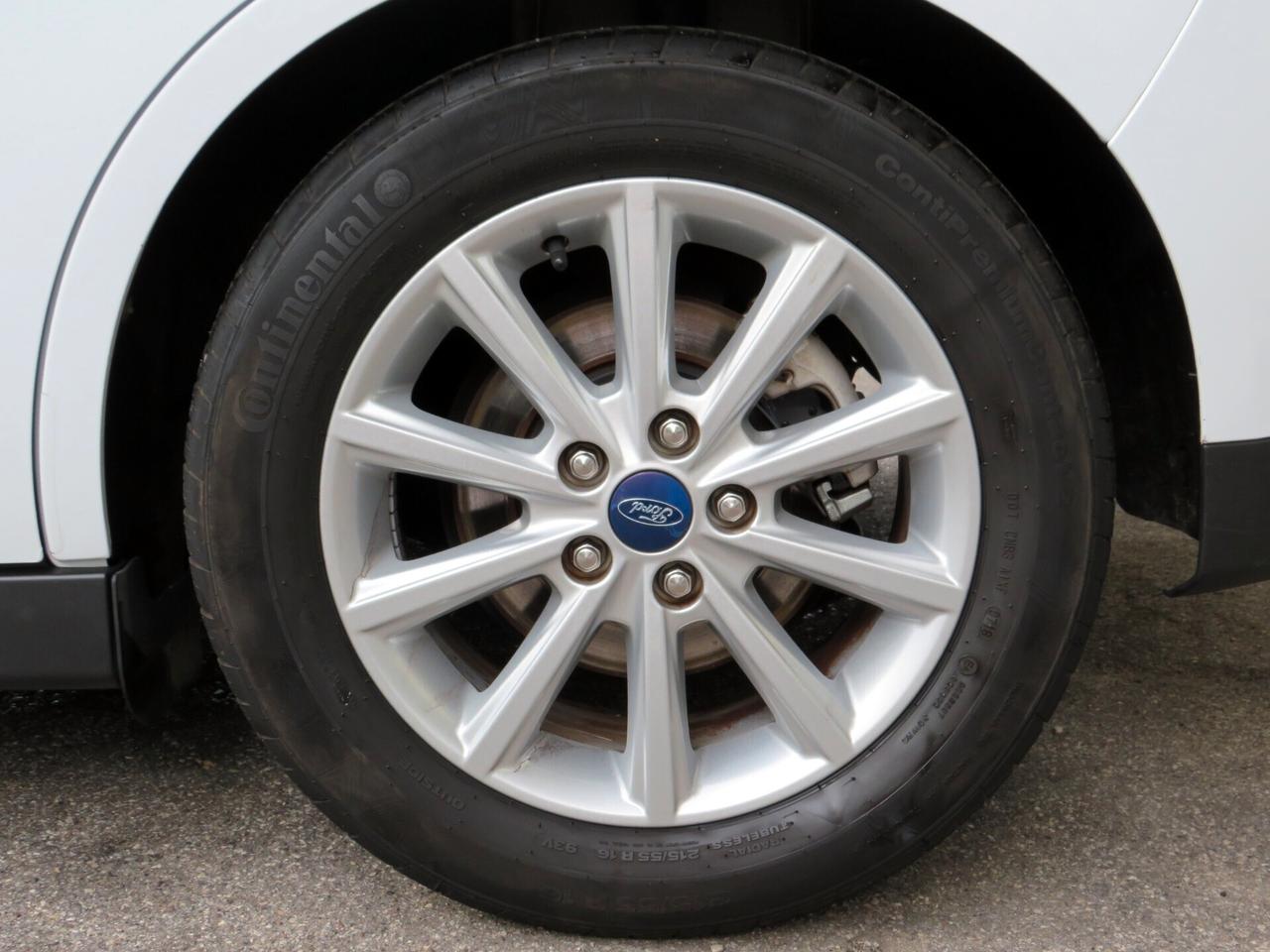 Ford C-Max 1.5tdci Titanium. retrocam/android/carplay