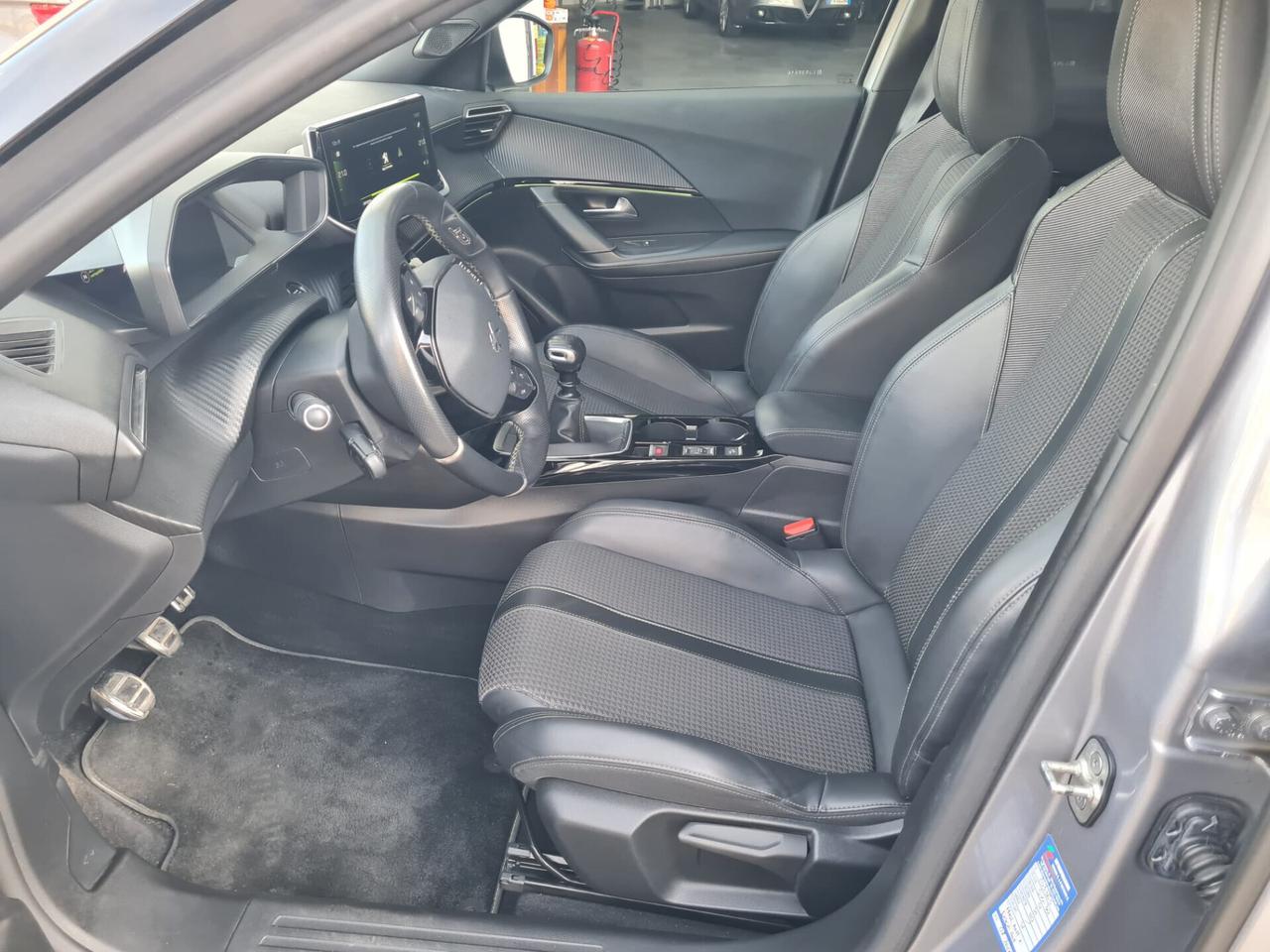 Peugeot 2008 BlueHDi 130 S&S EAT8 GT Line