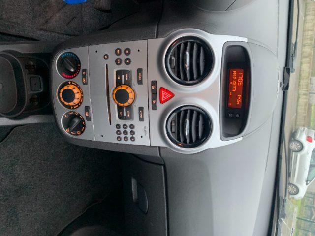 OPEL Corsa 1.2 5 porte COSMO