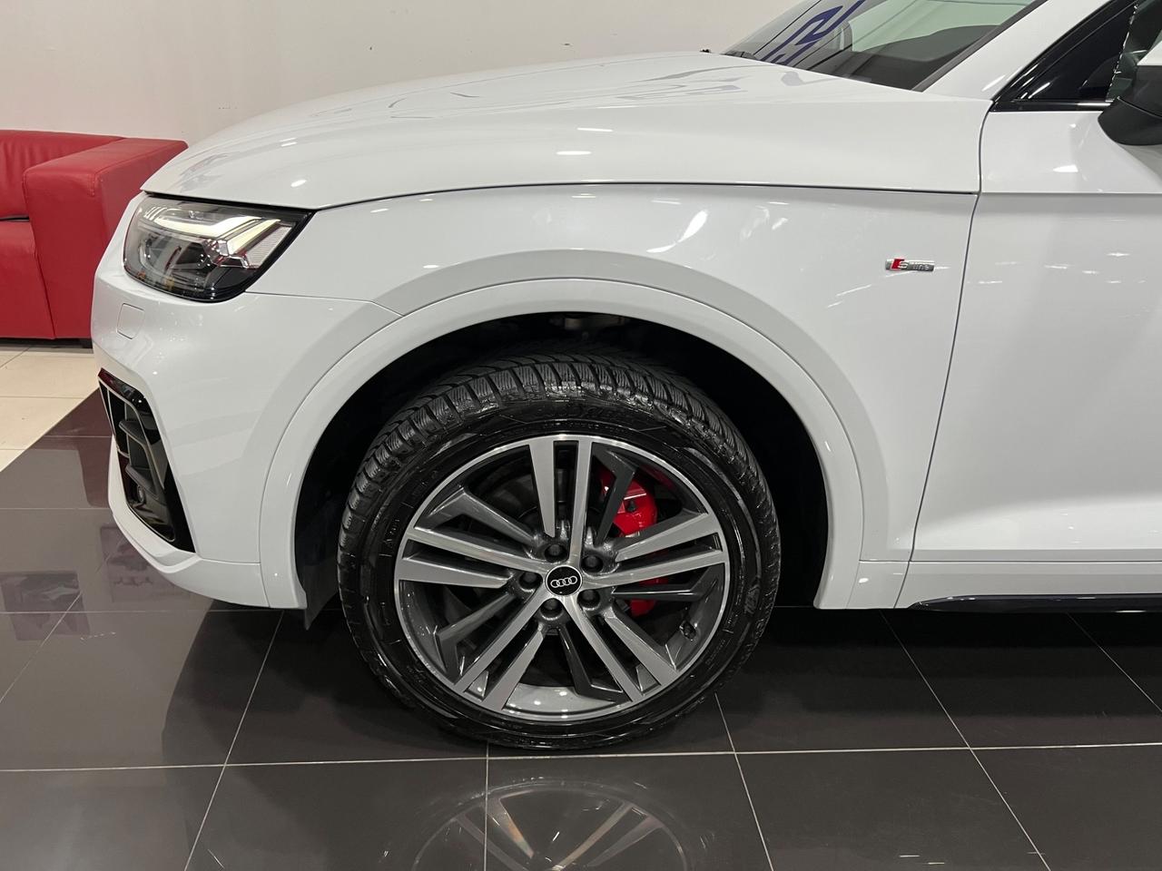 Audi Q5 SPB 40 2.0 TDI mhev STronic SLine Edition Quattro 204 cv