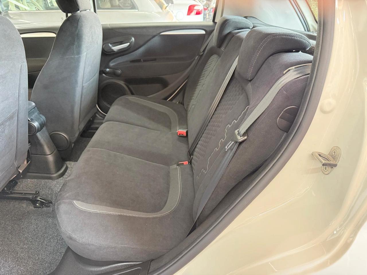 Fiat Punto 1.4 8V 5 porte Natural Power Lounge METANO