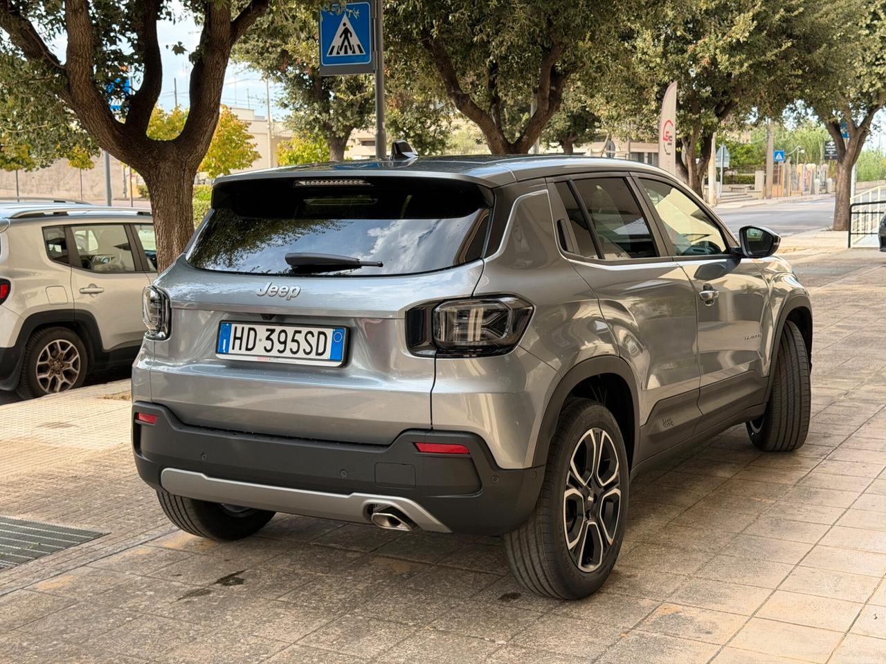 Jeep Avenger 1.2 Turbo 110 CV MHEV Summit