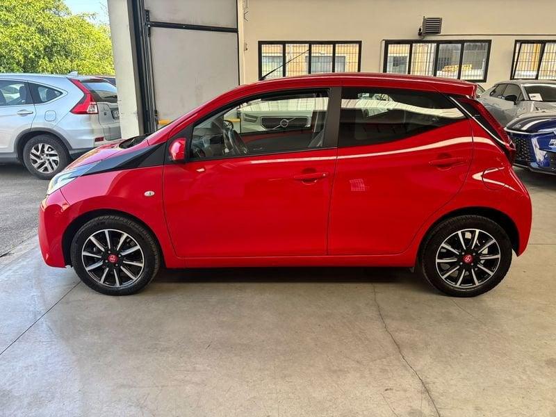 Toyota Aygo 1.0 VVT-i x-play