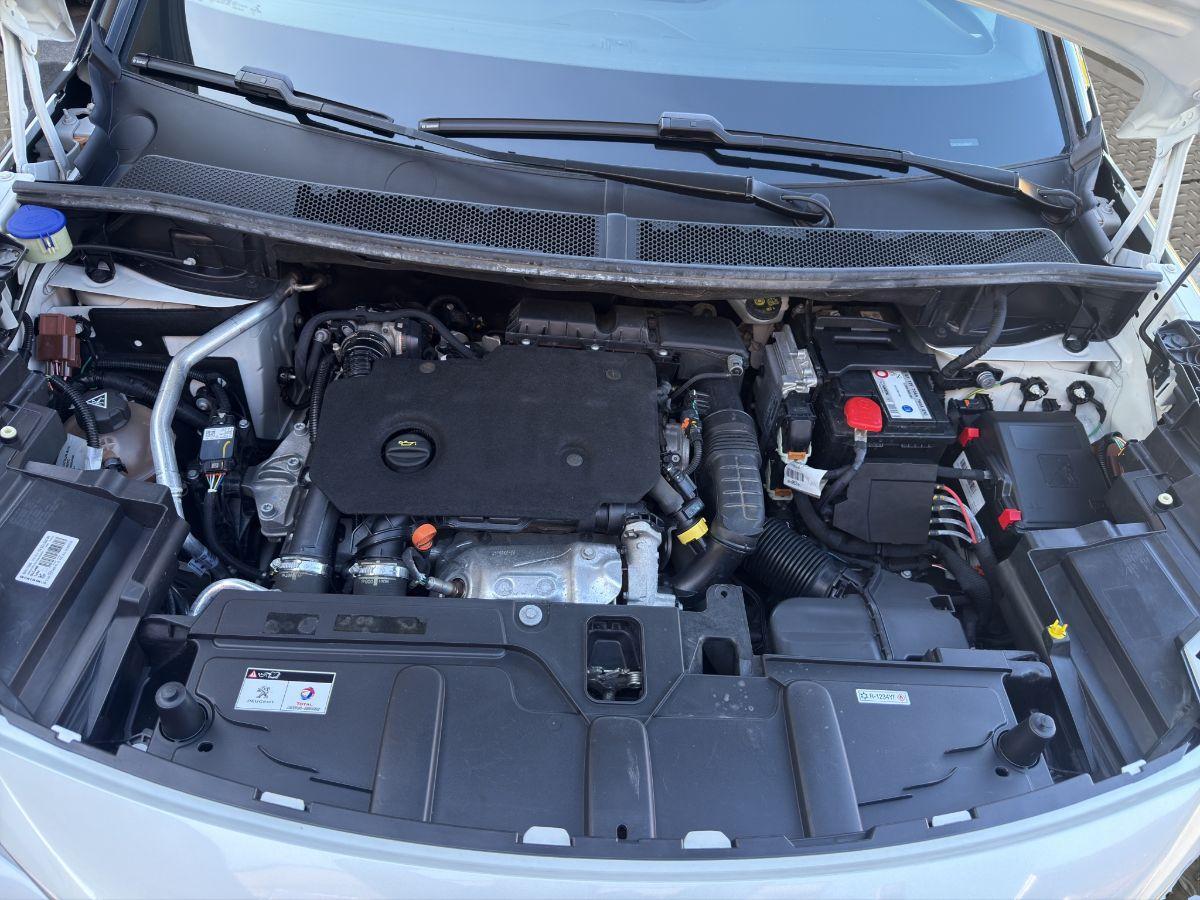 PEUGEOT - 3008 - 1.5 BlueHDi 130 S&S GT Line