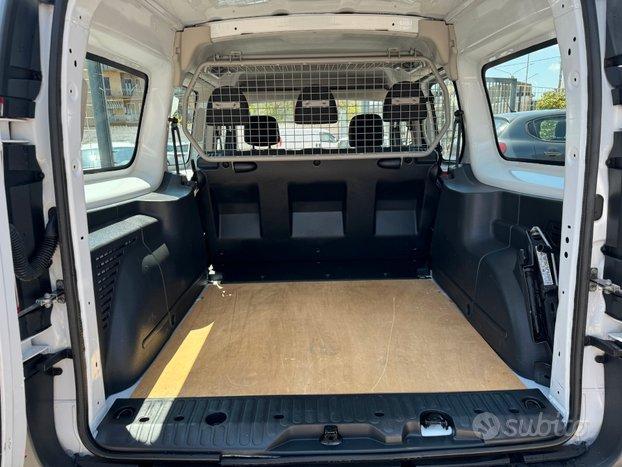 Renault Kangoo 1.5 dCi 90CV 5 POSTI Live