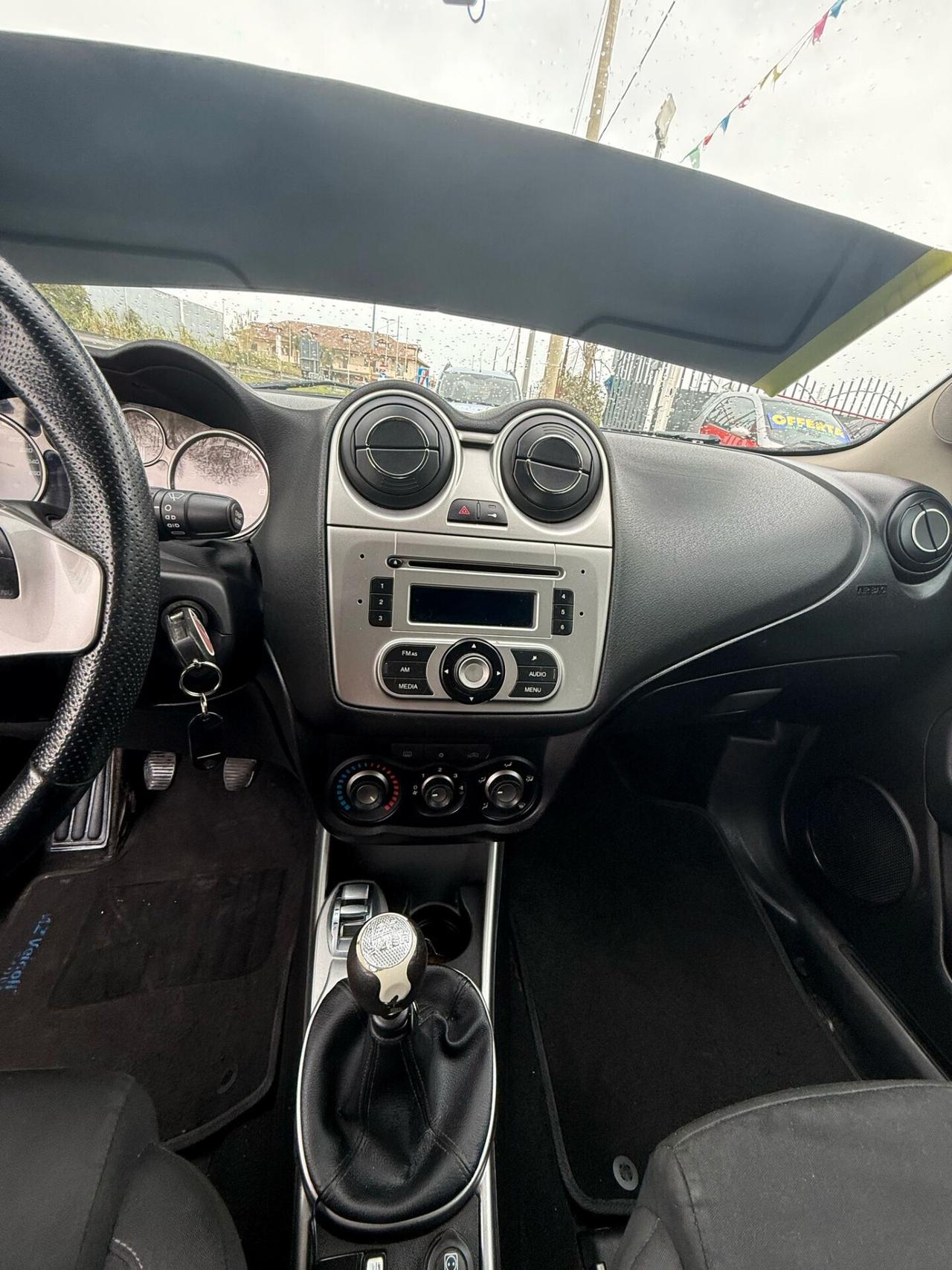 Alfa Romeo MiTo 1.4 105 CV M.air S&S Distinctive Sport Pack