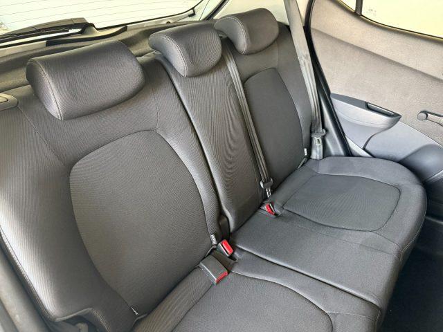 HYUNDAI i10 1.0 GPL Tech NEOPATENTATI / PREZZO REALE