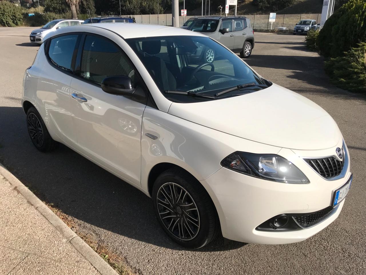 LANCIA YPSILON 1.0 FireFly 5 porte S&S Hybrid GOLD 70cv - ANNO 03/2022