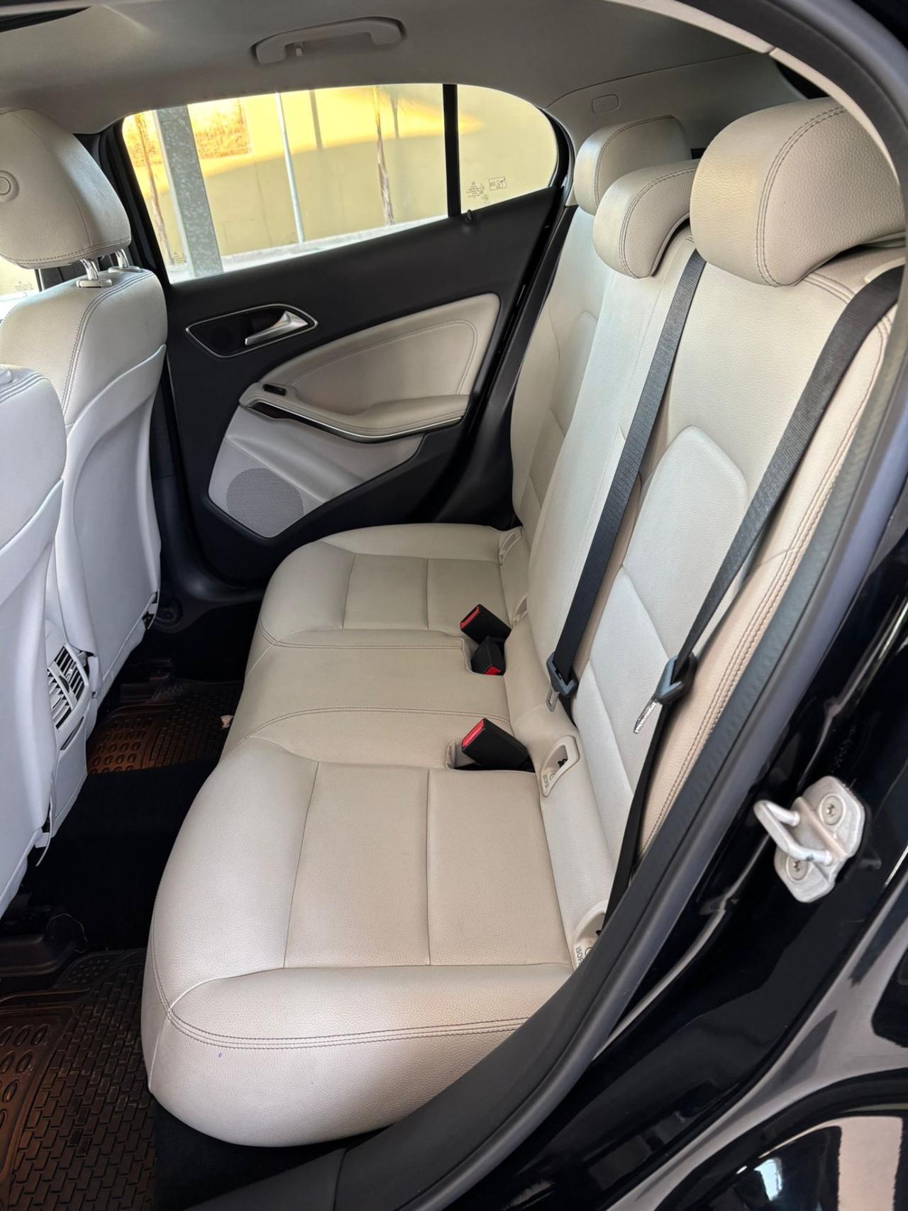 Mercedes-benz GLA 200 d Executive