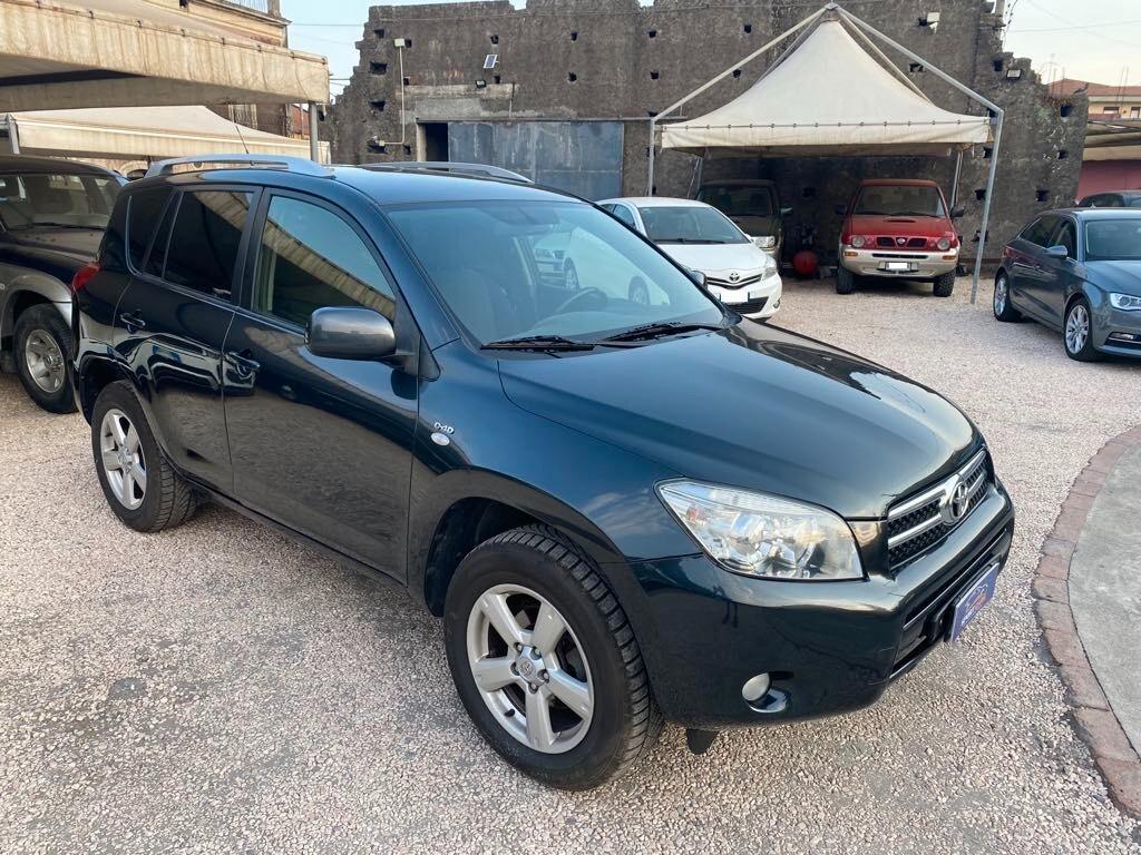 Toyota RAV4 2.2 D-4D 136 CV DPF Sol