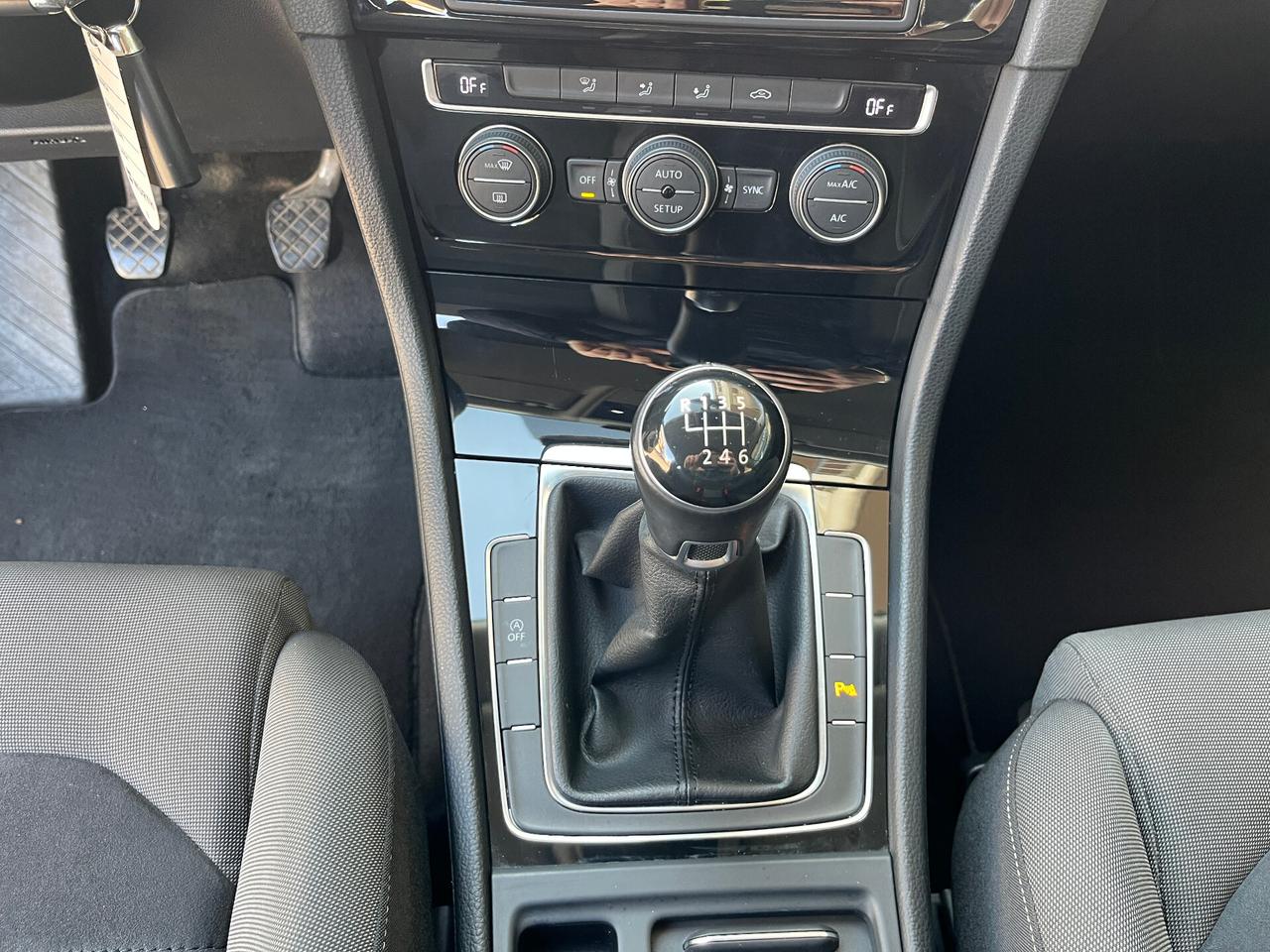 Volkswagen Golf 2.0 TDI 5p. Highline 150cv