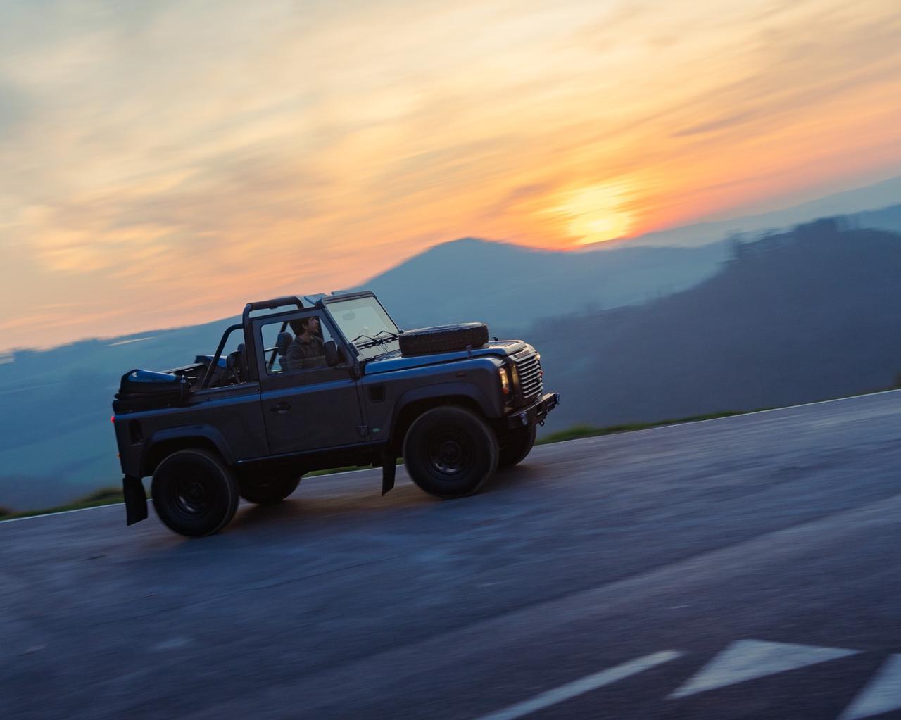 Land Rover Defender Cabriolet Limited Edition 200 Worlwide