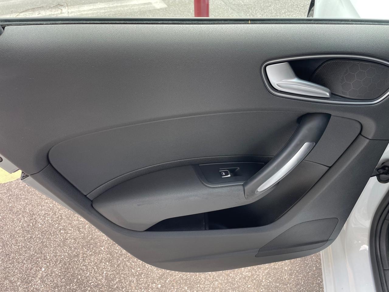 Audi A1 SPB 1.0 TFSI ultra Admired/1PROP/GARANZIA