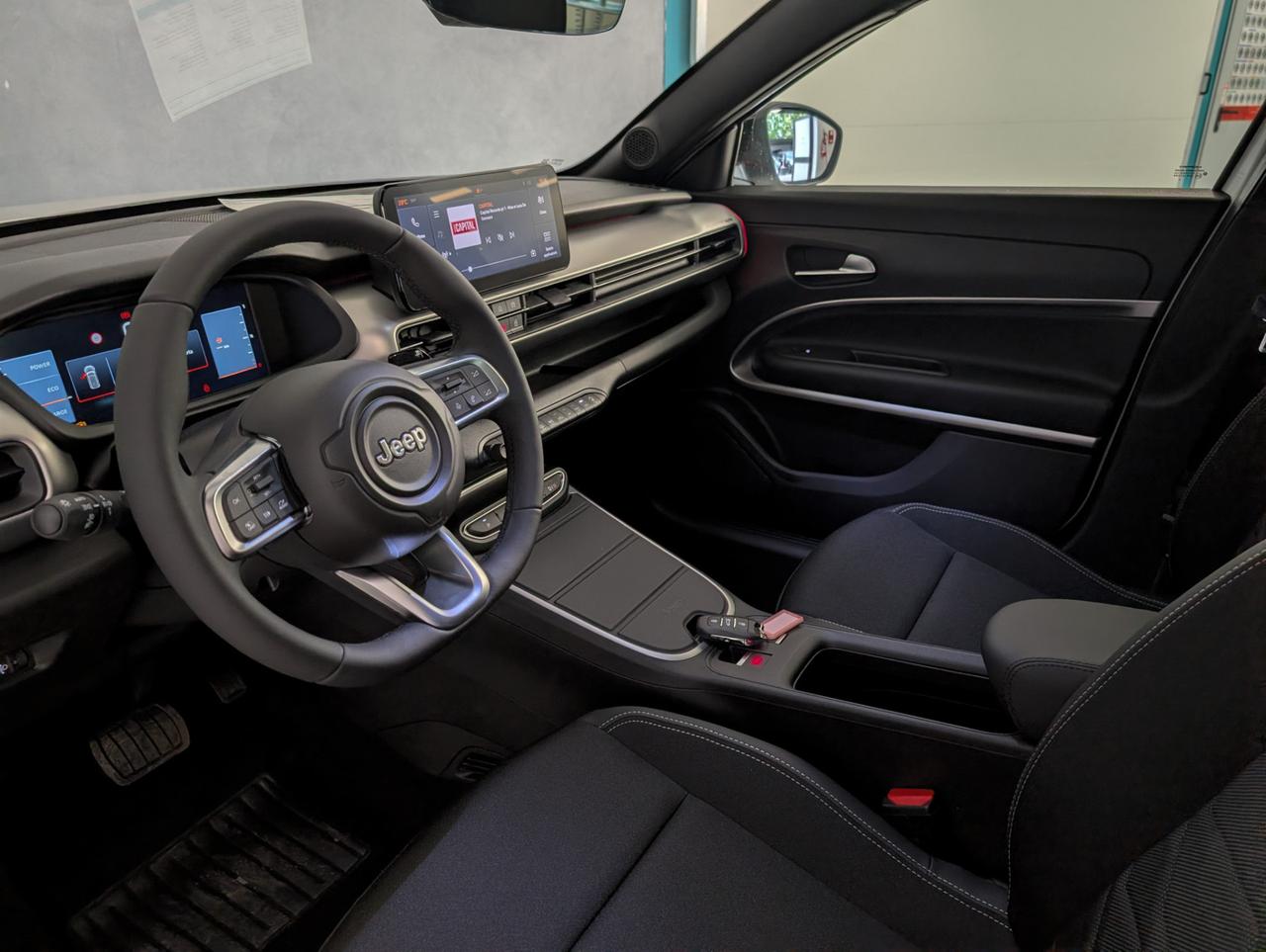 Jeep avenger 1.2 Turbo E-Hybrid 110cv eDCT6 Summit