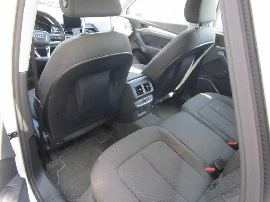 Audi Q5 35 TDI quattro S tronic Business Design