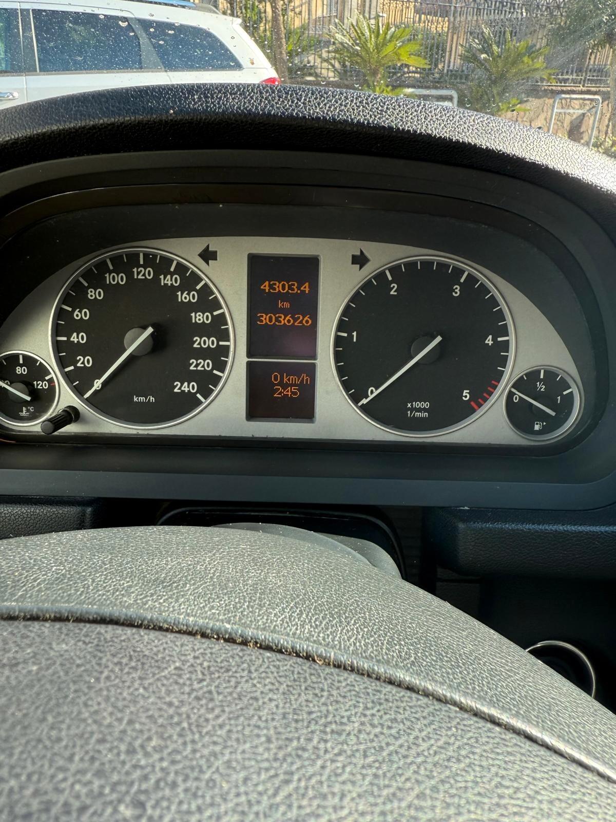 Mercedes-benz B 180 20 CDI Sport