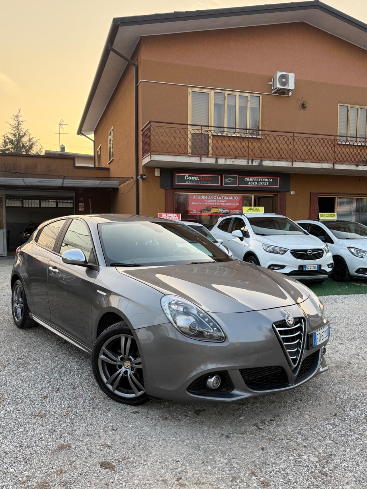Alfa Romeo Giulietta 1.6 JTDm-2 105 CV Exclusive