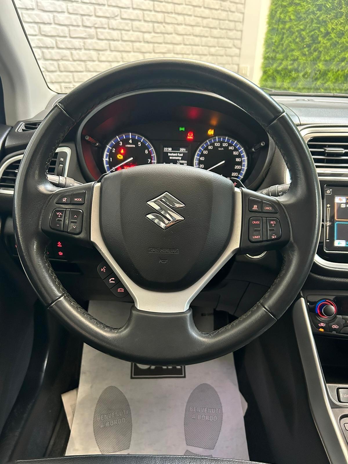 Suzuki S-Cross 1.4 Hybrid Starview