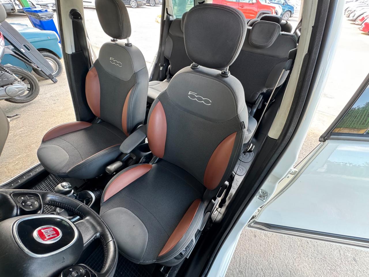 Fiat 500L Living 1.6 Multijet 105 CV Lounge 7 POSTI (motore nuovo)