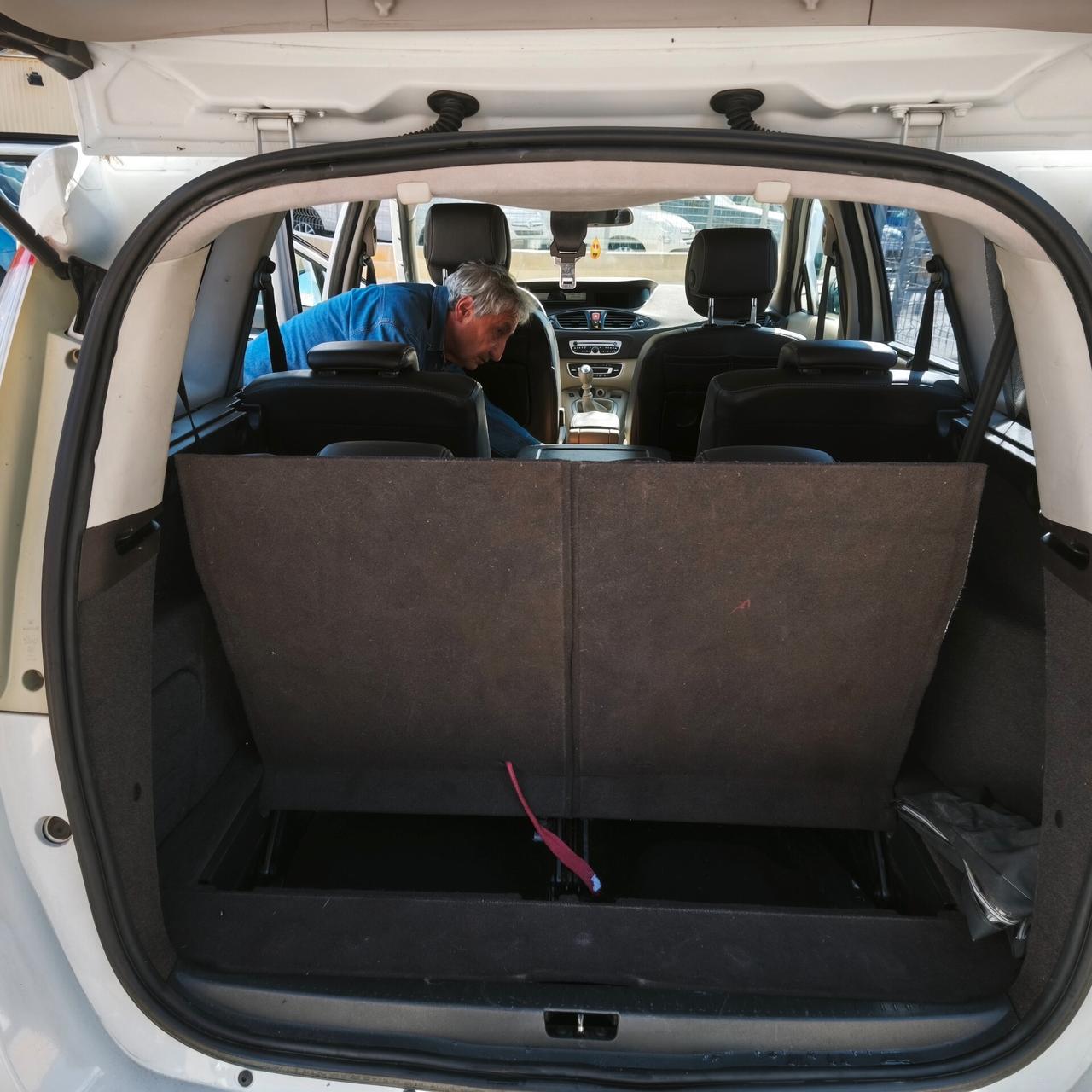 Renault Scenic Scénic 1.9 dCi 130CV Luxe 7 posti