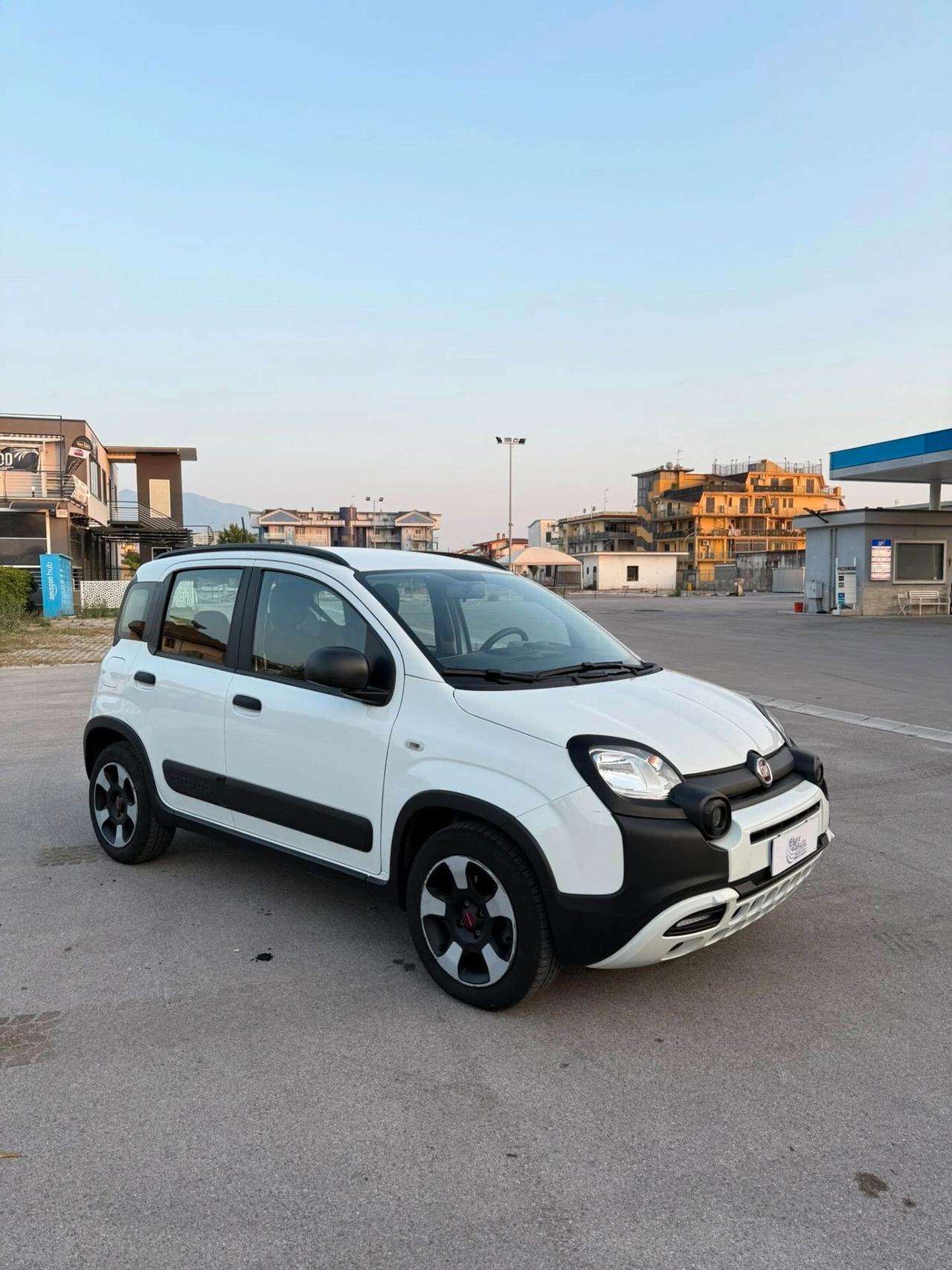 Fiat Panda 1.0 FireFly S&S Hybrid City Cross