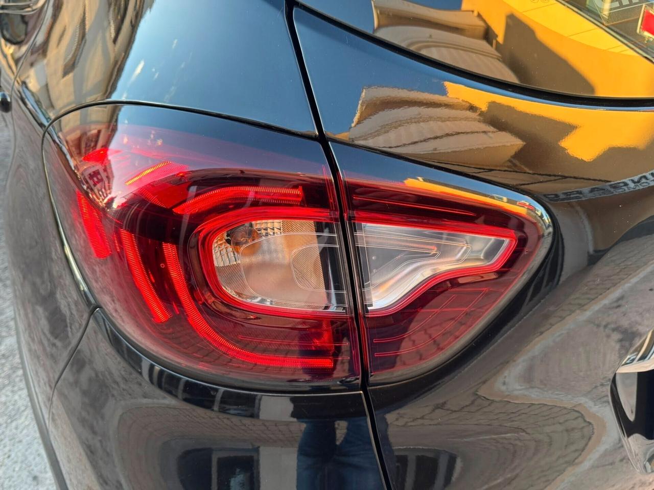 RENAULT CAPTUR 1.5 DCI E6 110 CV. NAVI+CERCHI+RETROCAMERA