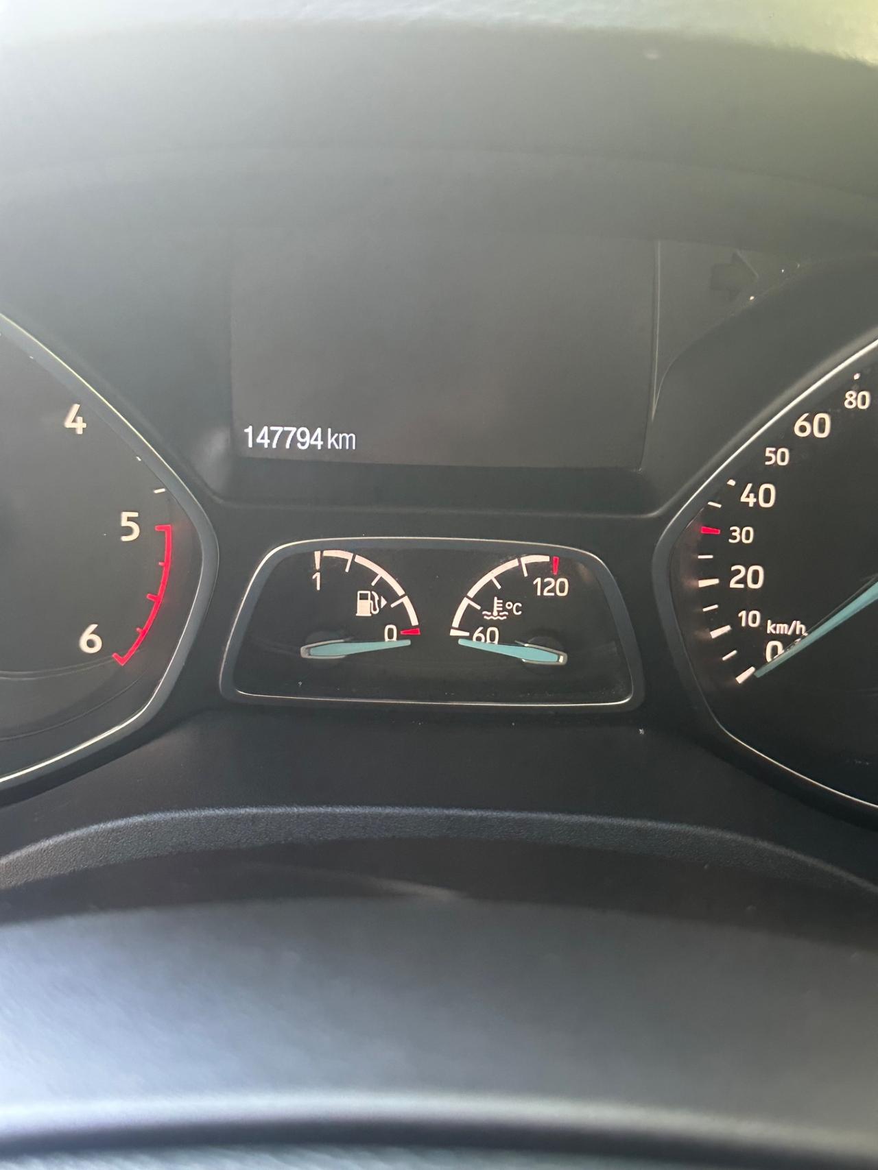 Ford Kuga 1.5 TDCI 120 CV S&S 2WD Titanium