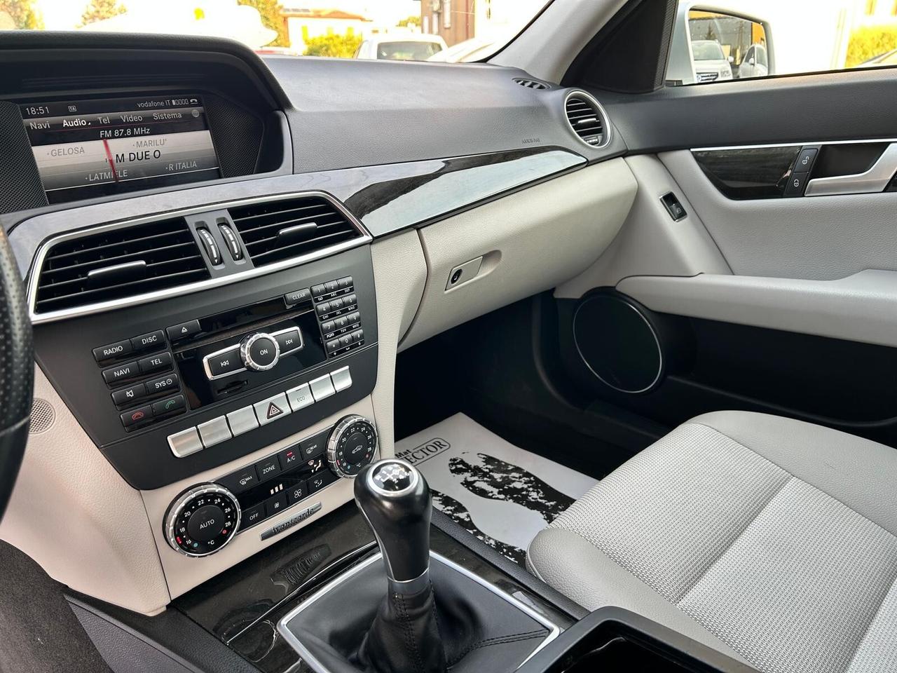 MERCEDES C220 170CV AVANTGARDE CERTIFICATA UNICO