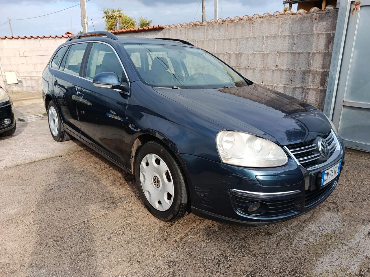 Volkswagen Golf Variant 2.0 TDI DPF 5p. tagliandi certificati