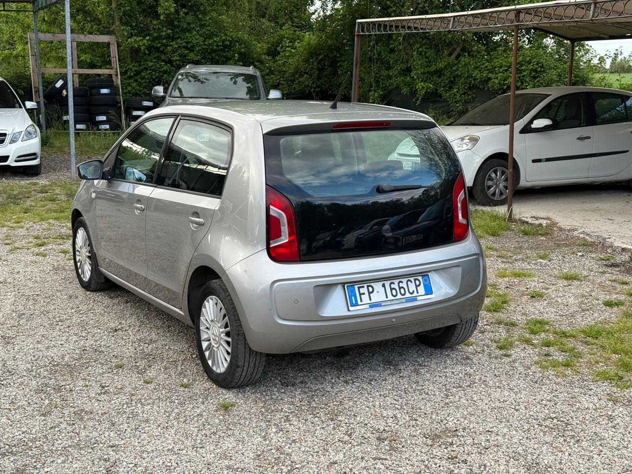 Volkswagen up! 1.0 Benzina metano