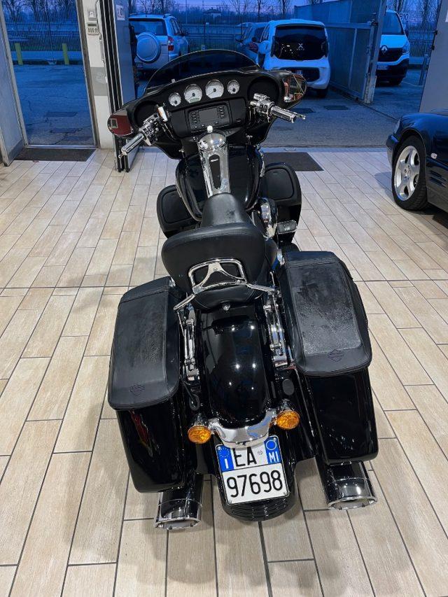 HARLEY-DAVIDSON FLHX Street Glide 103