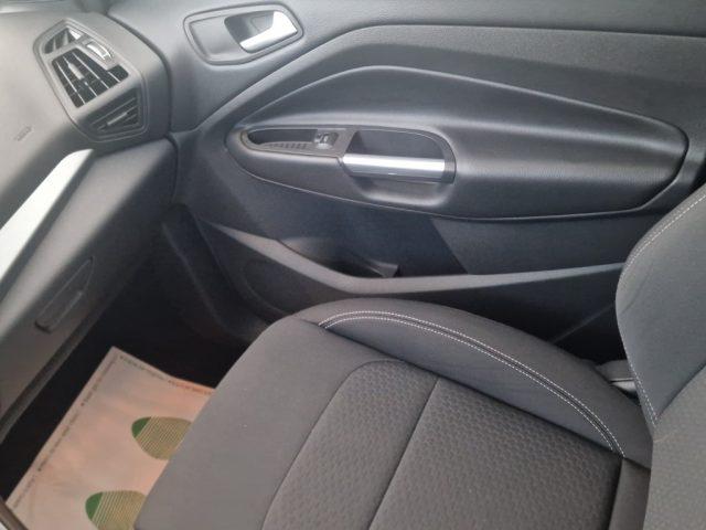FORD Kuga 2.0 TDCI 120 CV S&S 2WD Powershift Business