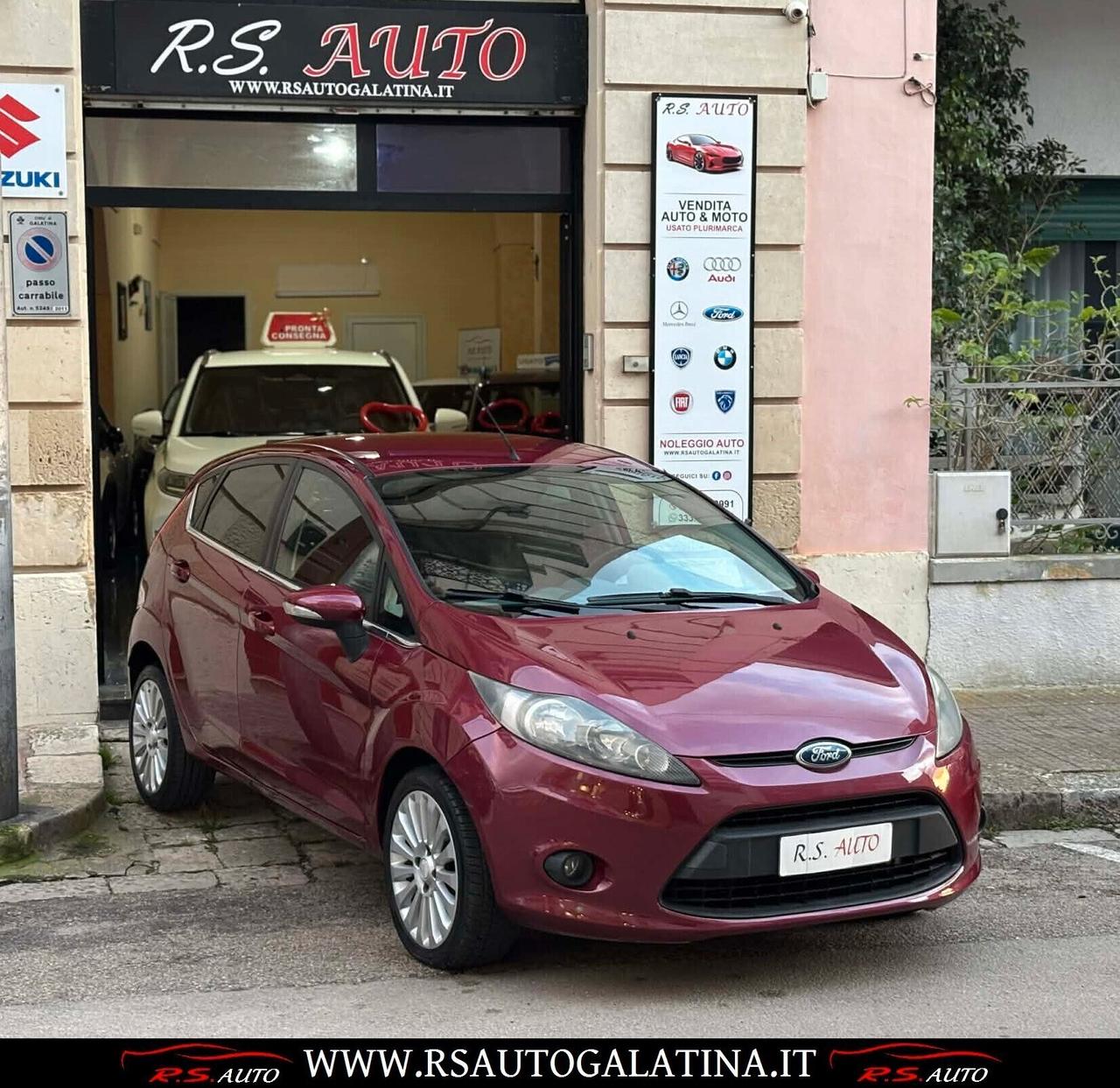 Ford Fiesta 1.4 5 porte GPL Titanium