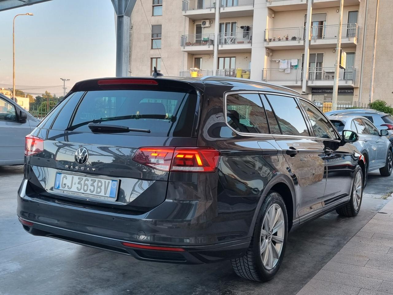 Volkswagen Passat Variant 2.0 TDI SCR EVO DSG Business 150cv