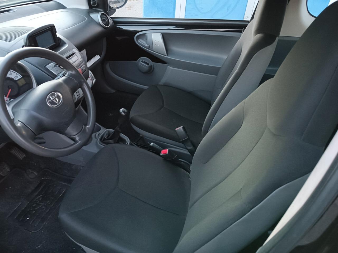 Toyota Aygo 1.0 12V VVT-i 3 porte Now Connect