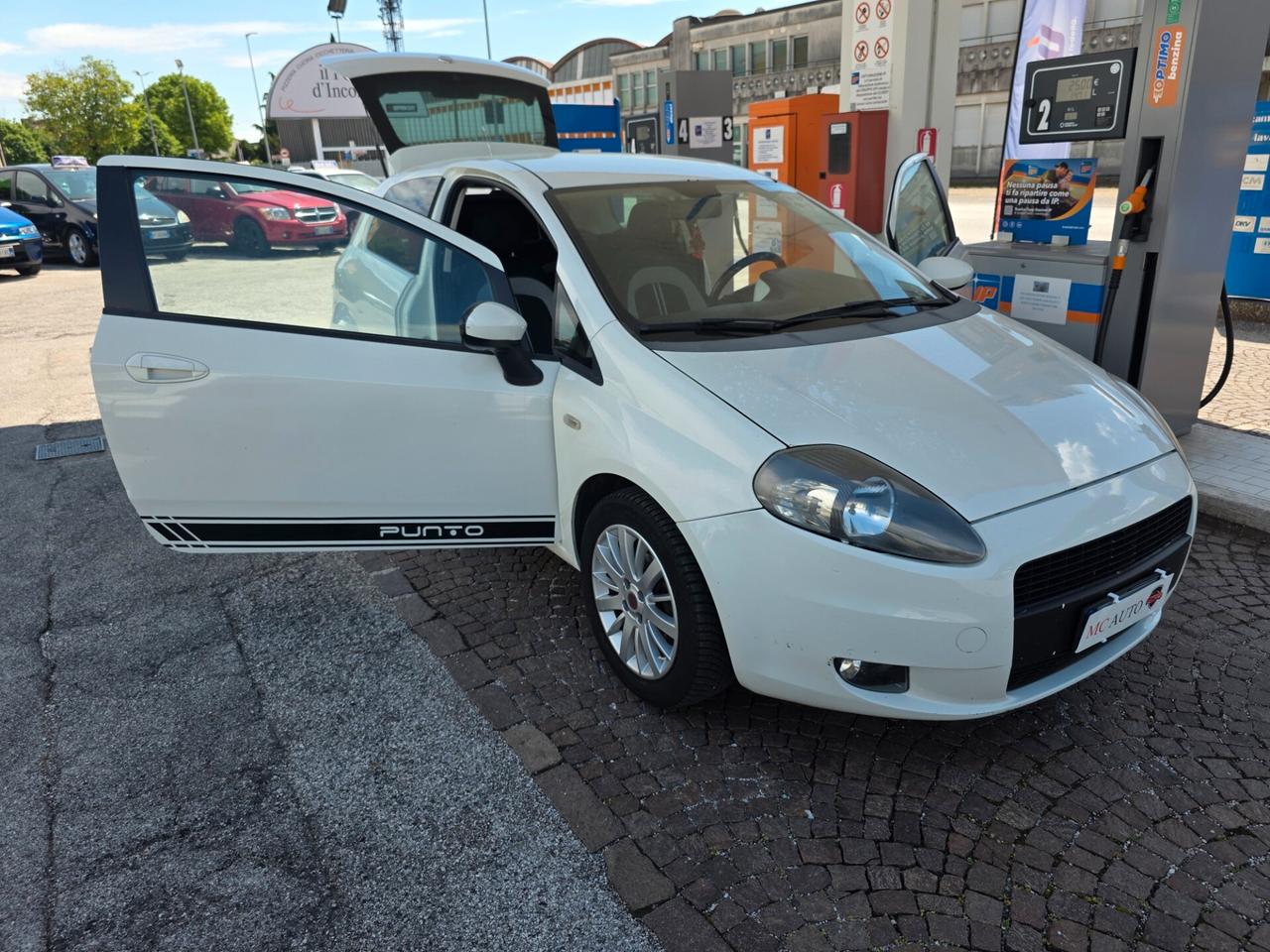 Fiat Grande Punto Grande Punto 1.4 3 porte 4posti