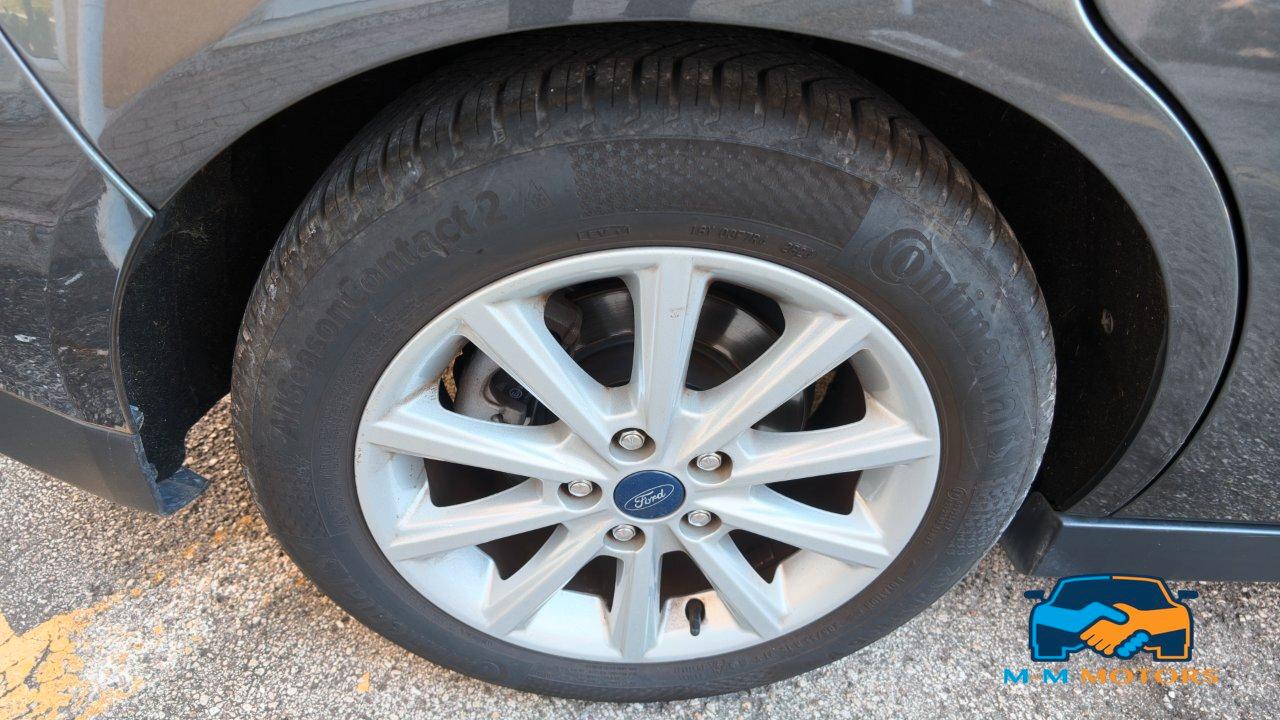 Ford C-Max 1.5 tdci Titanium s&s 120cv